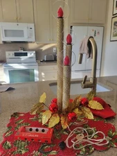 1 vintage 1950’s Gold 3 Light Mirostar Candolier with Gold leaves And halos.