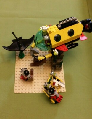 Lego Divers Set Number 6442, Sting Ray Explorer, Produced in 1997 