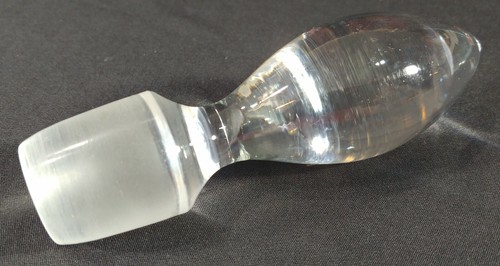 Vintage Glass Decanter Bottle Stopper - Picture 4 of 12