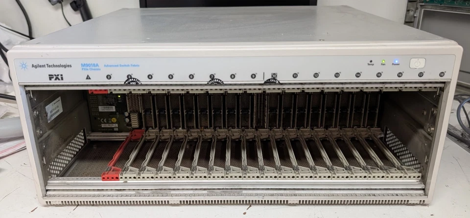 Agilent / Keysight M9018A PXIe Chassis Advanced Switch Fabric - image 1 of 1