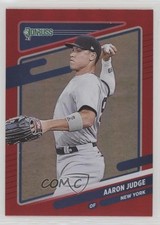 2021 Panini Donruss Variation Holo Red Aaron Judge (Throwing) #182 0rd2