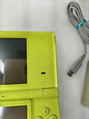 Nintendo DSi Lime Green Console Stylus TWL-001 Japanese language