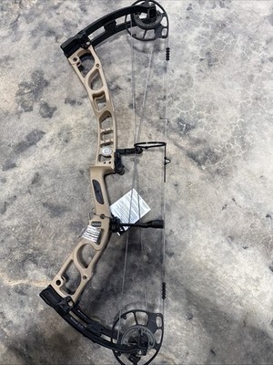Elite Hunter 33