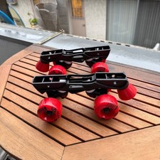 Roller Derby Skate Plates With Red Wheels