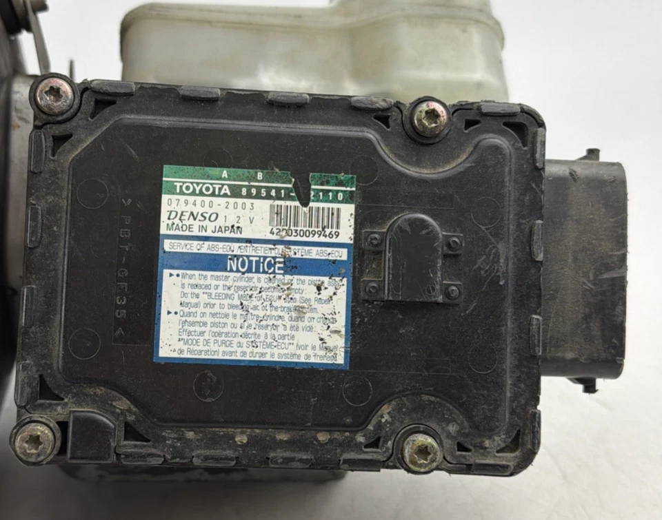 Bomba de freno antibloqueo bomba de freno Toyota Corolla 1998-2000 Foto 4 de 4