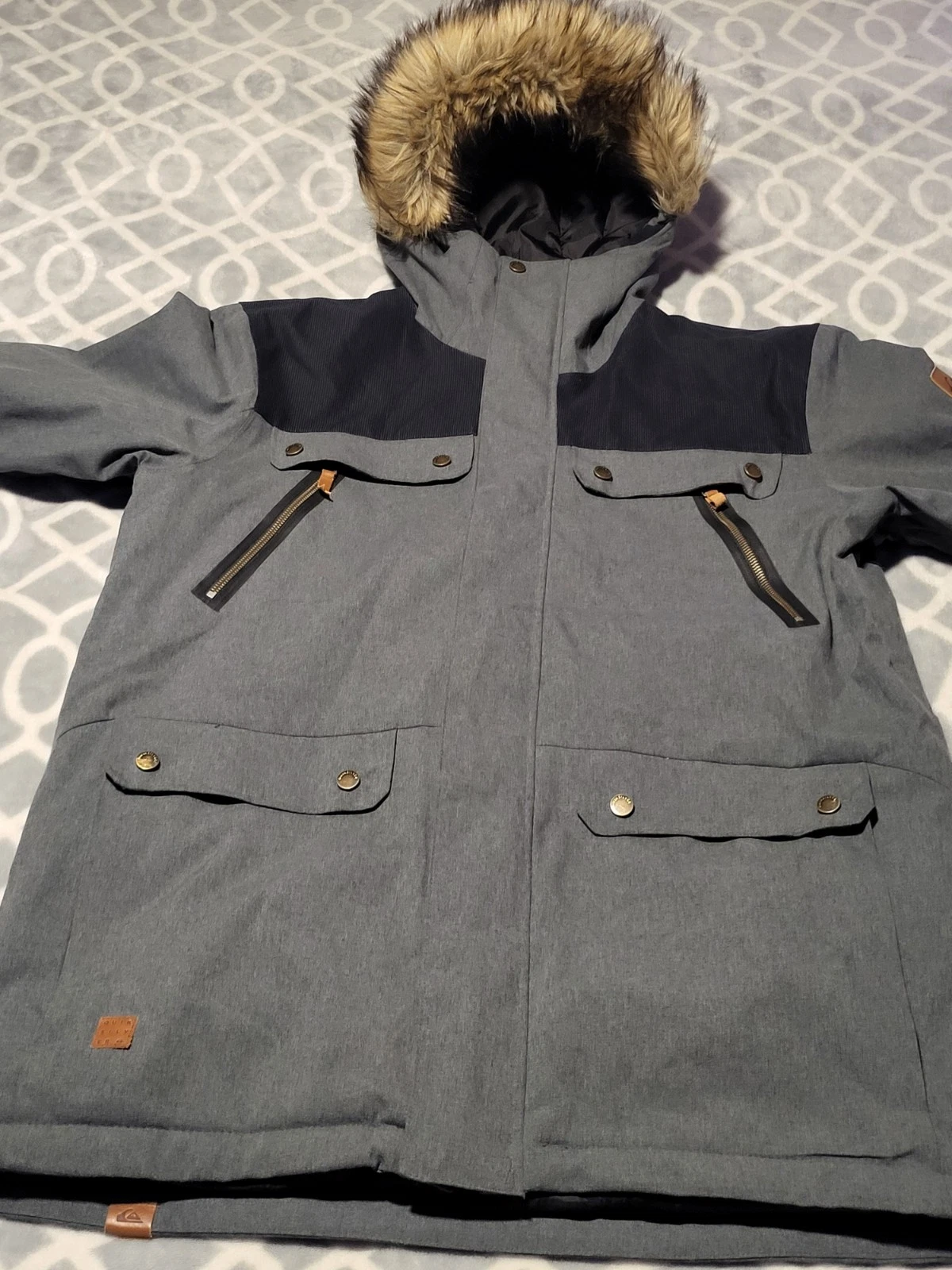 QUIKSILVER Men's SELECTOR Snow Jacket - Size Large