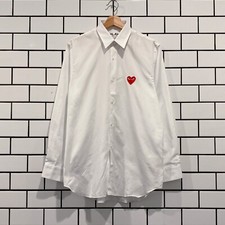 COMME DES GARCONS CDG PLAY RED EMBLEM BUTTON DOWN LS SHIRT WHITE AZ-B002-051-2