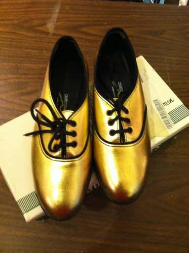 Gold Lame Vintage Jazz Oxfords Outdorables Made by Daniel Green Size 7