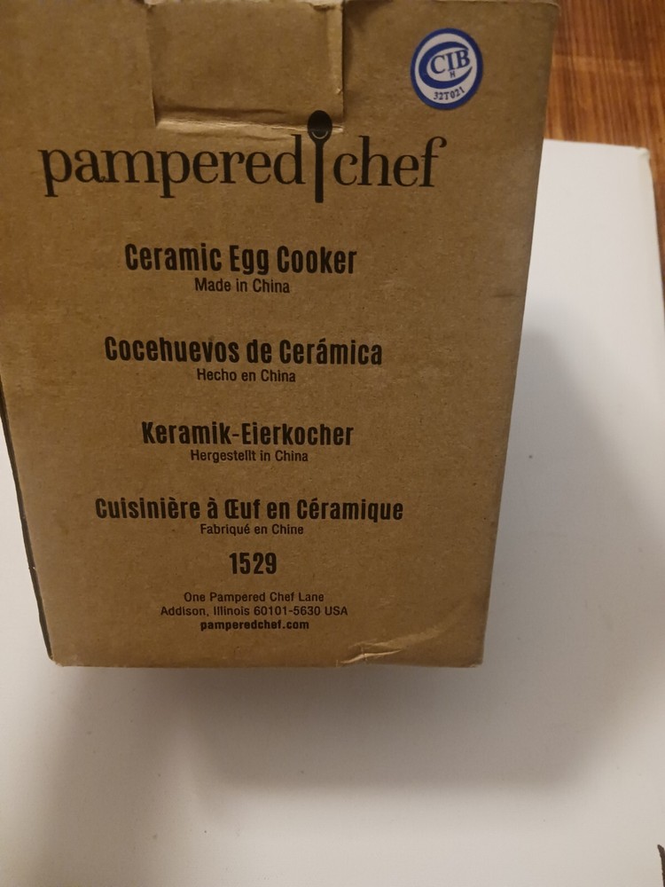Pampered Chef Ceramic Egg Cooker for Perfect Eggs Every Time
