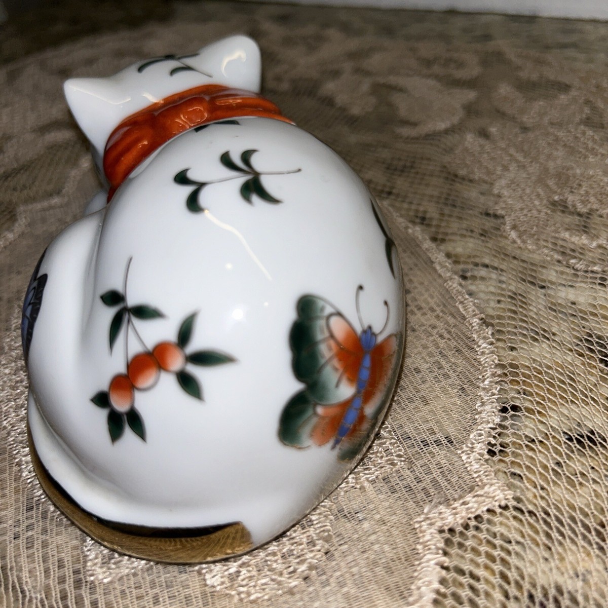 Vintage Takahashi Sleeping Cat with Butterflies Figurine -San