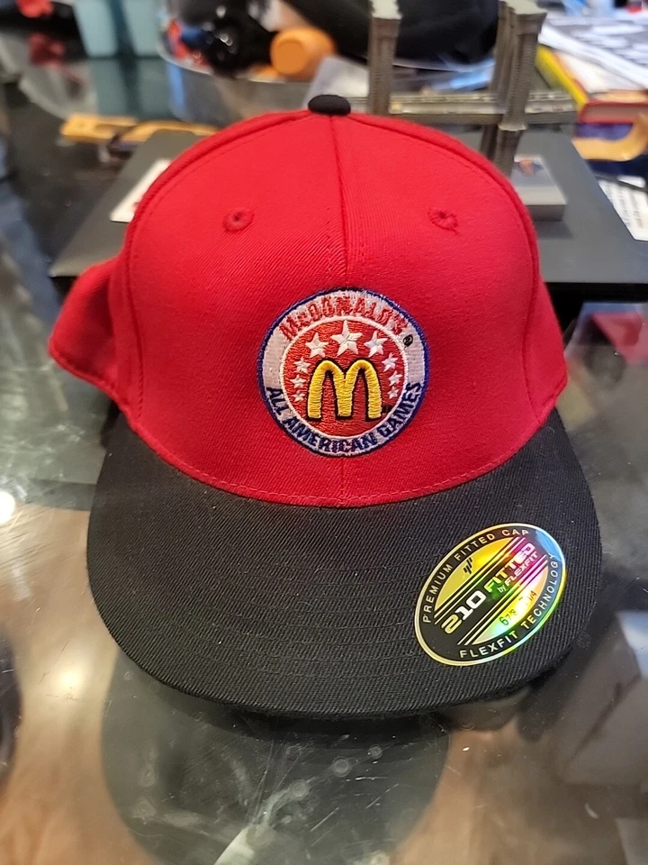 Новый 'McDonald's все Amarican игры Бесплатная доставка!! Черный и красный лот 2 - Изображение 2 из 4