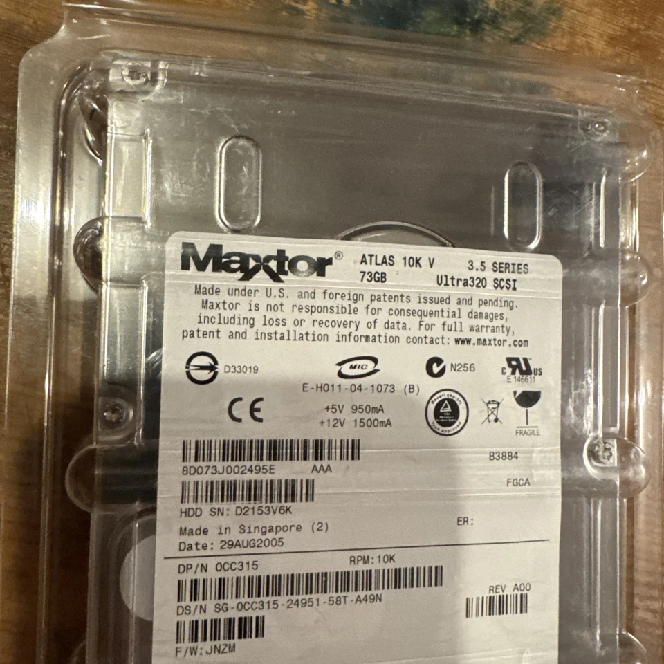 Maxtor 73GB 10k 8MB Ultra320 SCSI ATLAS 10K V 8D073L0025811 3.5" New - Image 2 of 4