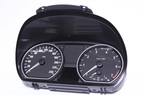 Tacho/kombiinstrument (167732 Km) 1024932 BMW 118i E87 95KW Original 54070