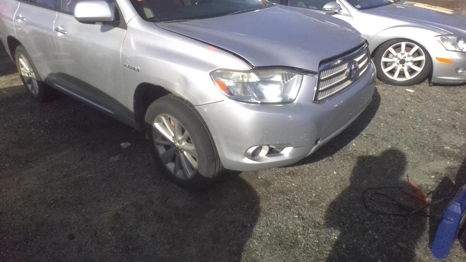 Used Fuel Injection Air Flow Meter fits: 2008 Toyota Highlander Grade A - Image 3 of 4