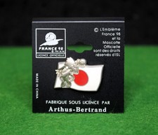 FIFA World Cup France 1998 Mascot Footix with Japan Flag Pin by Arthus Bertrand