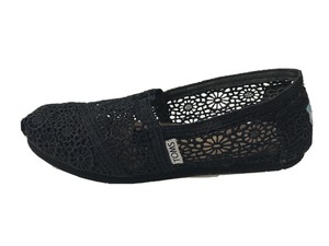 toms lace black