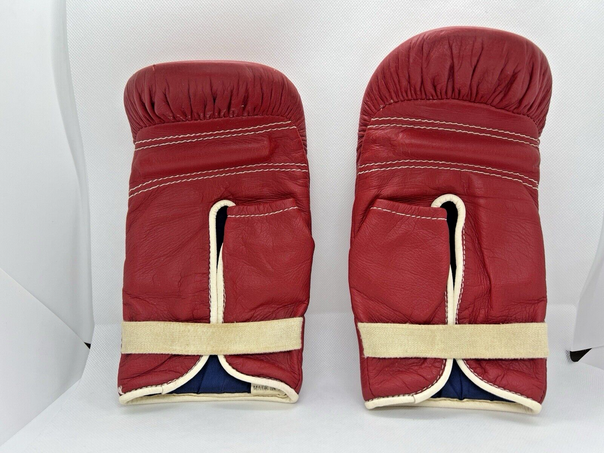 Winning Boxing Punching Gloves Red Rubber band type SB-2000