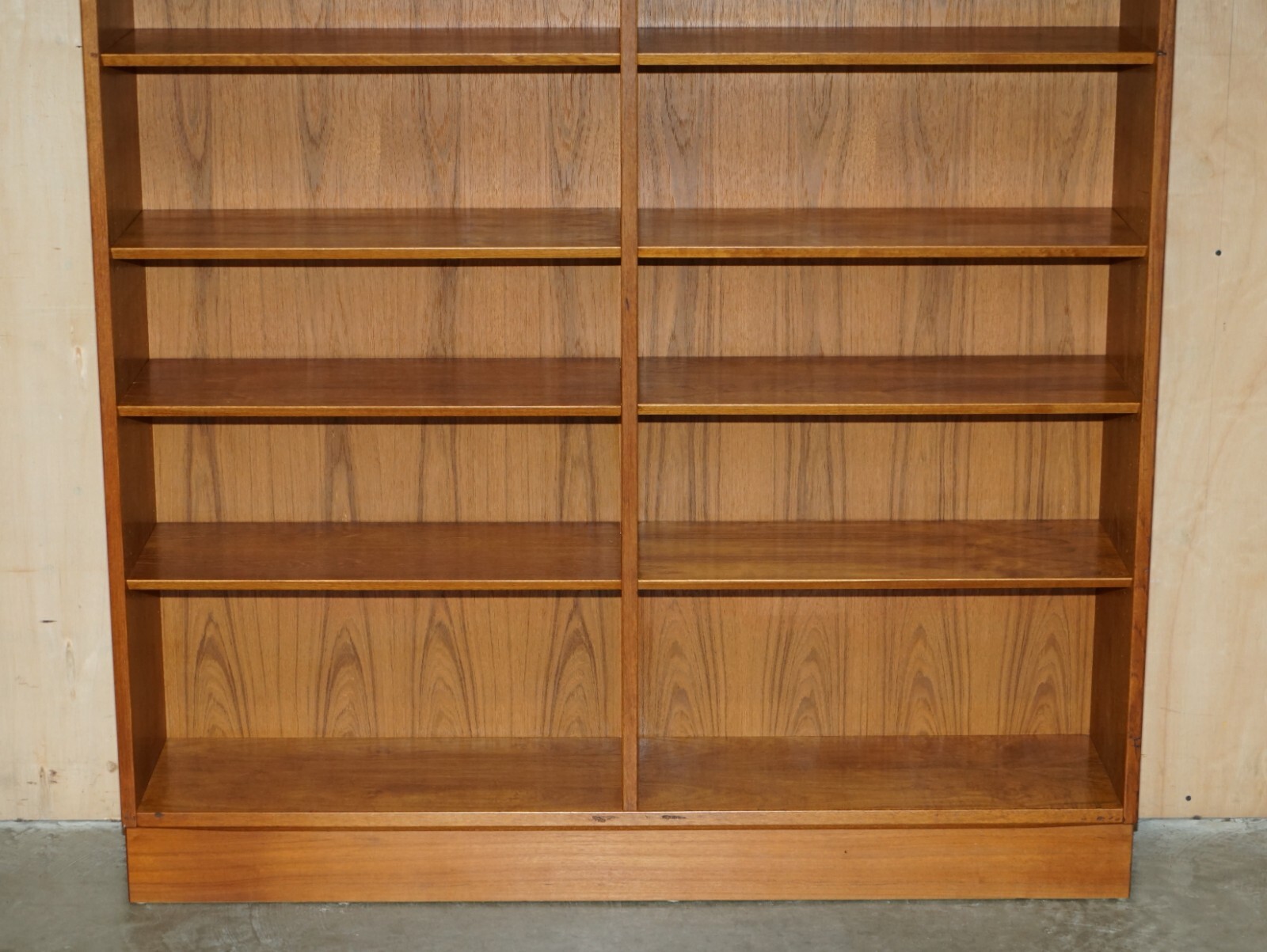 Picture 5 of 22