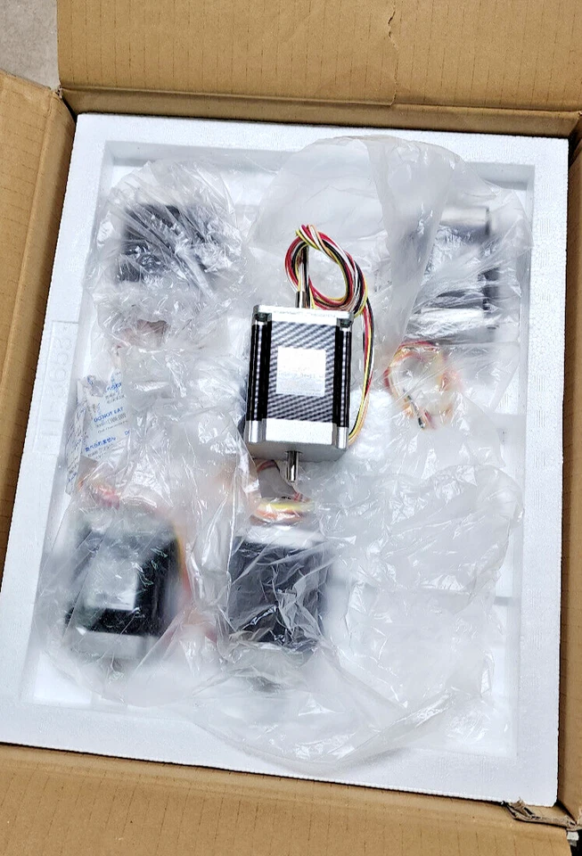 HT23-399D-002 Stepper Motor - Image 4 of 4