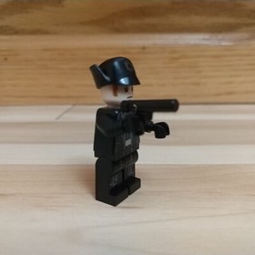 Lego Minifigure General Hux from set 75104 Star Wars Complete