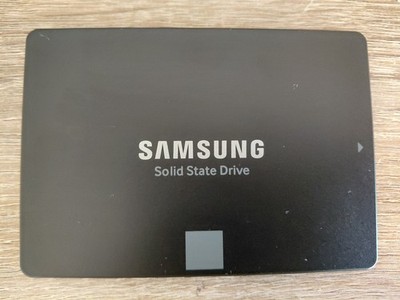 FESTPLATTE SSD SAMSUNG 850 EVO 120GB TLC SATA III 2.5''
