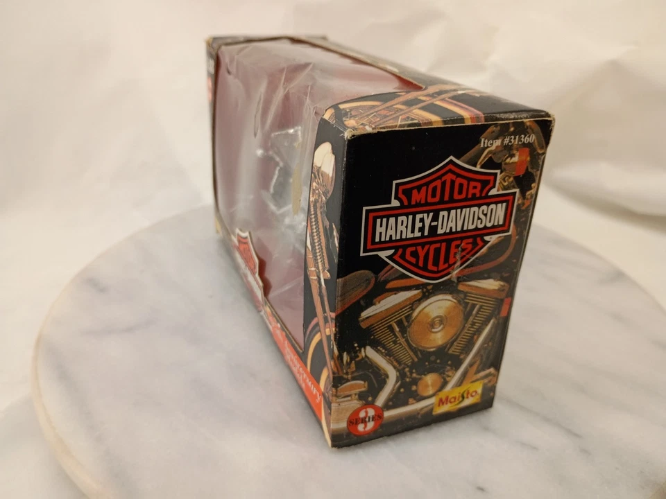 Мотоцикл Harley Davidson 95th Anniversary Xl 1200 Sportster от Maisto, 1:18 - Изображение 2 из 4