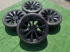 2025 Tesla Model X 22 Oem Wheels And Oem Pirelli - Set Of 4 Turbine 2025 Tesla Model X 22 Oem Wheels And Oem Pirelli - Set Of 4 Turbine