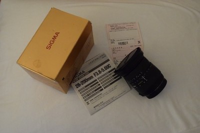 Sigma Zoom 28-200mm 1:3.8-5.6 UC Aspherical AF/M Multi-Coated Lens Japan CanonAF