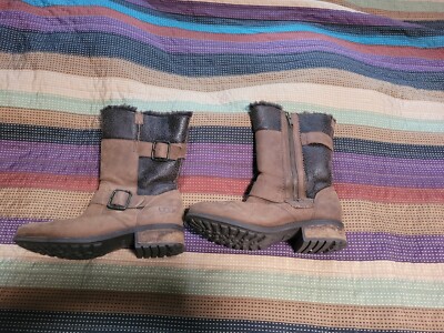Ugg Boots - 1007746 - Brown Oregon Boots - Womens Size 7