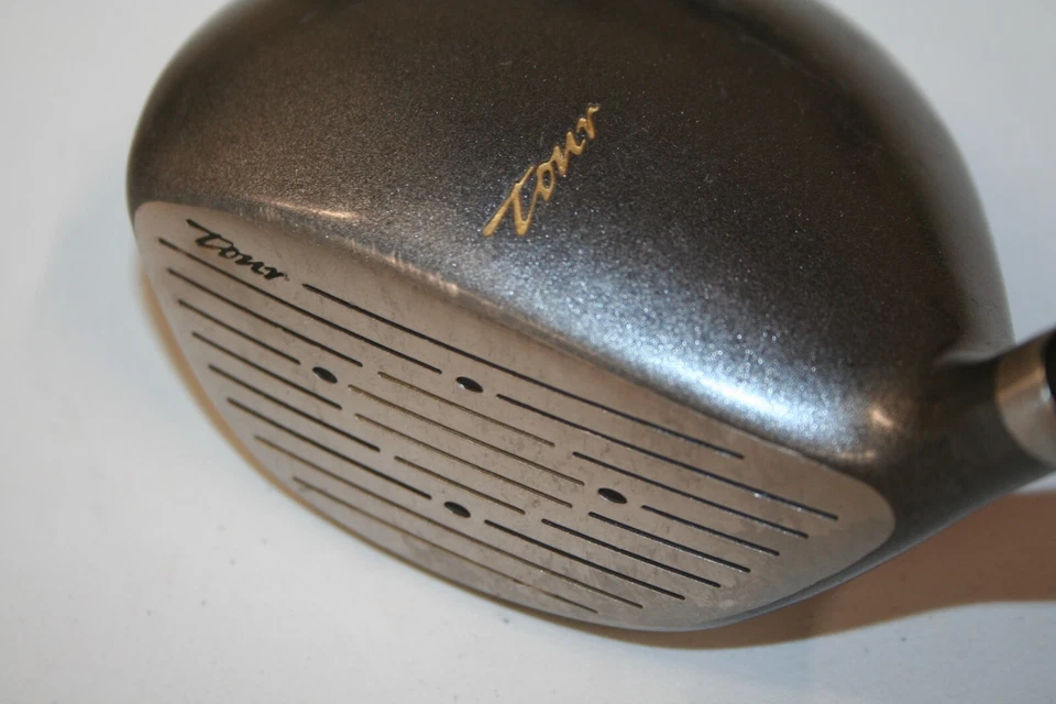 Wilson 1200 Tour 3 wood with Wilson 1200 Tour regular flex graphite shaft - Image 3 of 4