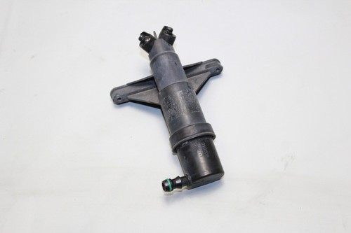BMW 5er E60 E61 LCI Hochdruckdüse Spritzdüse Scheinwerferreinigungsanlage
