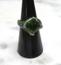 Beautiful Green Stones Sterling Silver Cocktail Ring Size 7 7.6g 7-C428