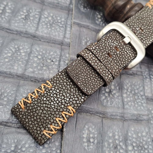28 mm/24 mm Rochenleder Uhrenarmband maßgeschneidert exotisches Leder minimalistisches Design - Bild 6 von 10