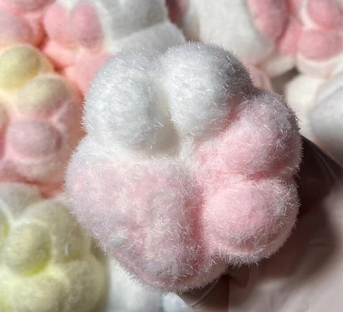 Furry Squishy Cat Paw Anti Stress Squeezable Stress Relieve Decompression Unwind - Picture 12 of 14
