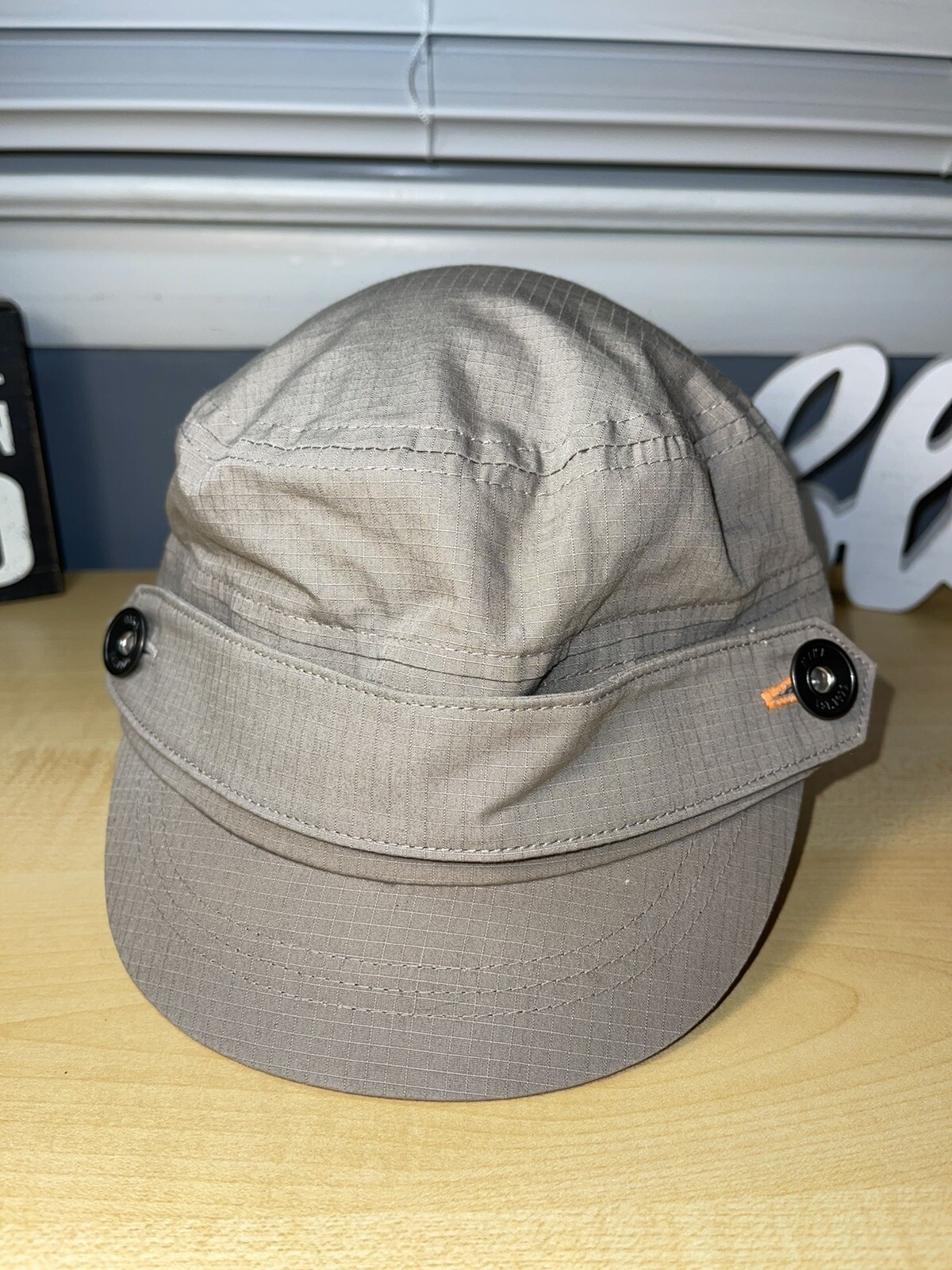 Nike Golf Short Brim Fitted Hat Beige Gem