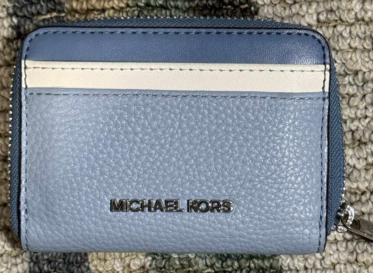 WALLET - image 1