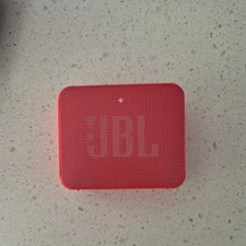 JBL Go Essential 