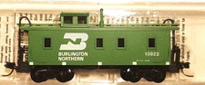 Micro-Trains N Burlington Northern #10922  Wood Sheathed Caboose 50050 NIB / B8