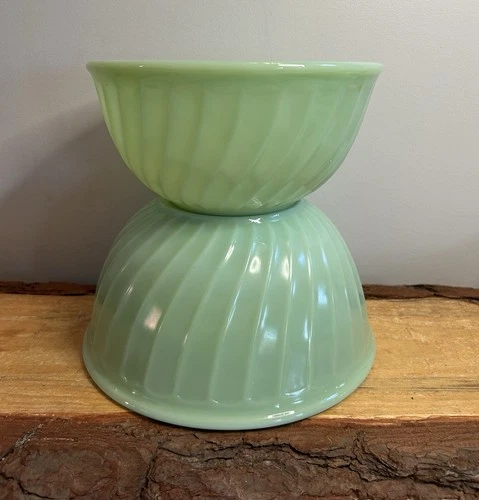 Fire King ,Jadeite, Swirl 9"& 8" Mixing Bowls. Good Condition. For Use or Decor
