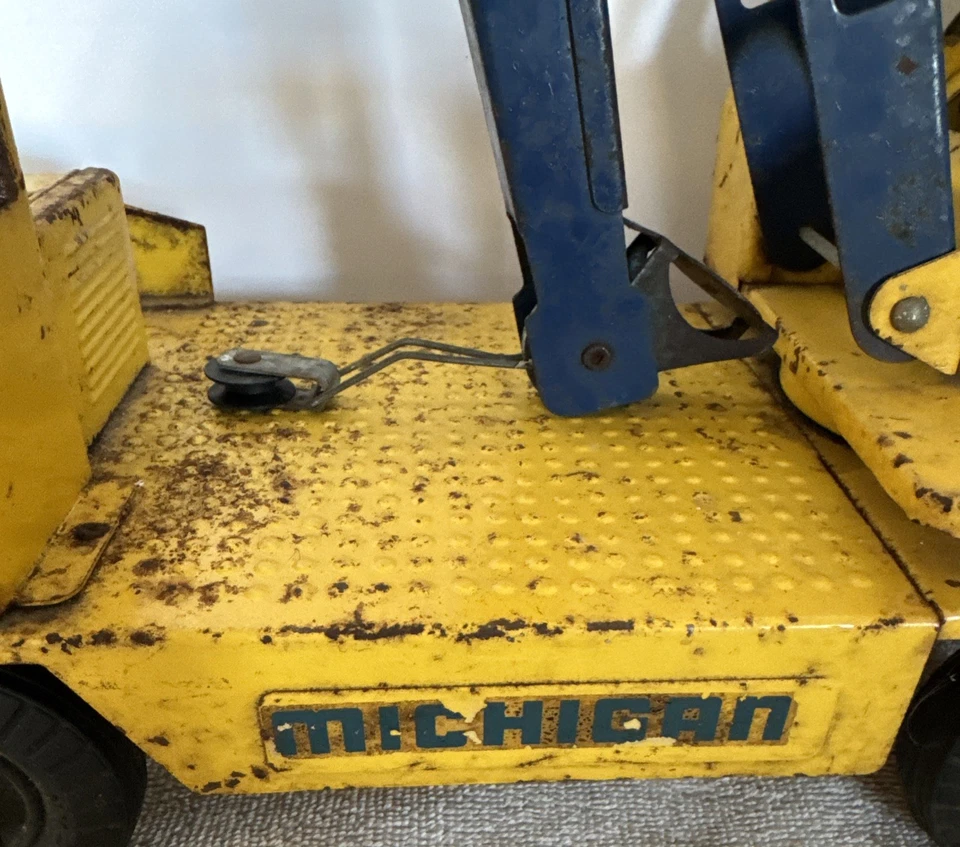 Nylint Clark Equipment Michigan Shovel Crane Truck Model T-24 Vintage - Image 4 of 4