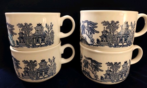 Vintage Churchill England Blue Willow Set of 4 Large Breakfast Cups/Soup Mugs - Picture 3 of 11