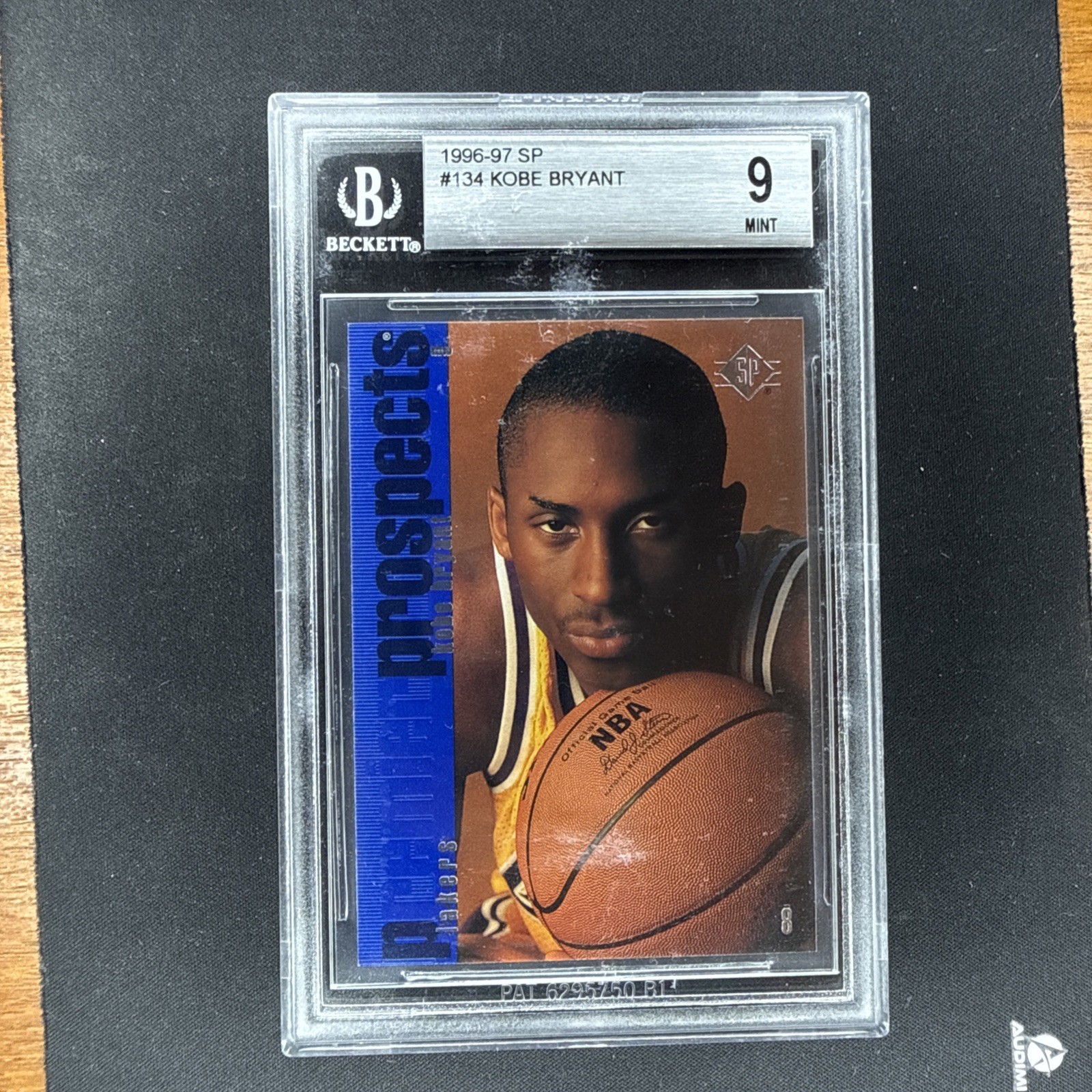 1996-97 SP - Premier Prospects Kobe Bryant #134 (RC) MINT 9