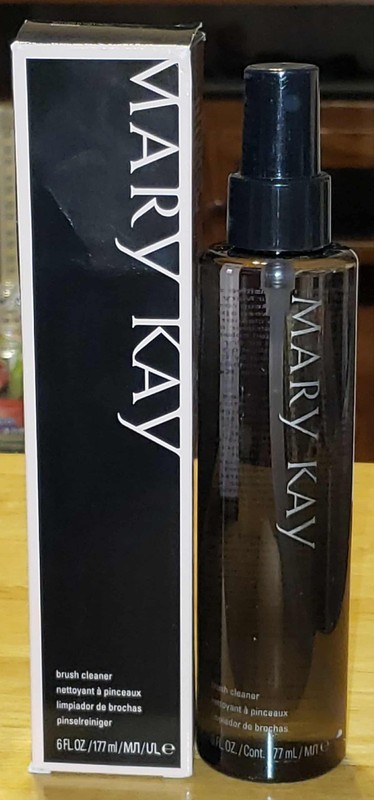 New In Box Mary Kay Brush Cleaner Full Size 6 fl oz
