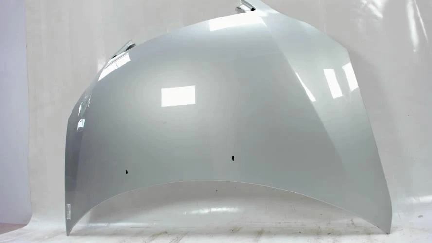 Capot TOYOTA AVENSIS VERSO PHASE 1 5330144060 - Photo 3/4