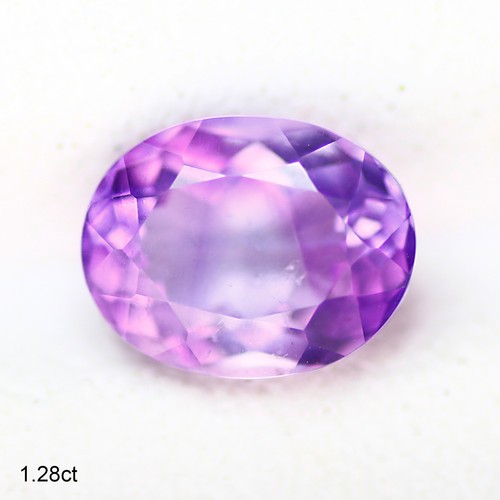 1.28 Ct Sensational Perfect Oval 7.7 x 6 MM 100% Natural Purple Bolivia Amethyst