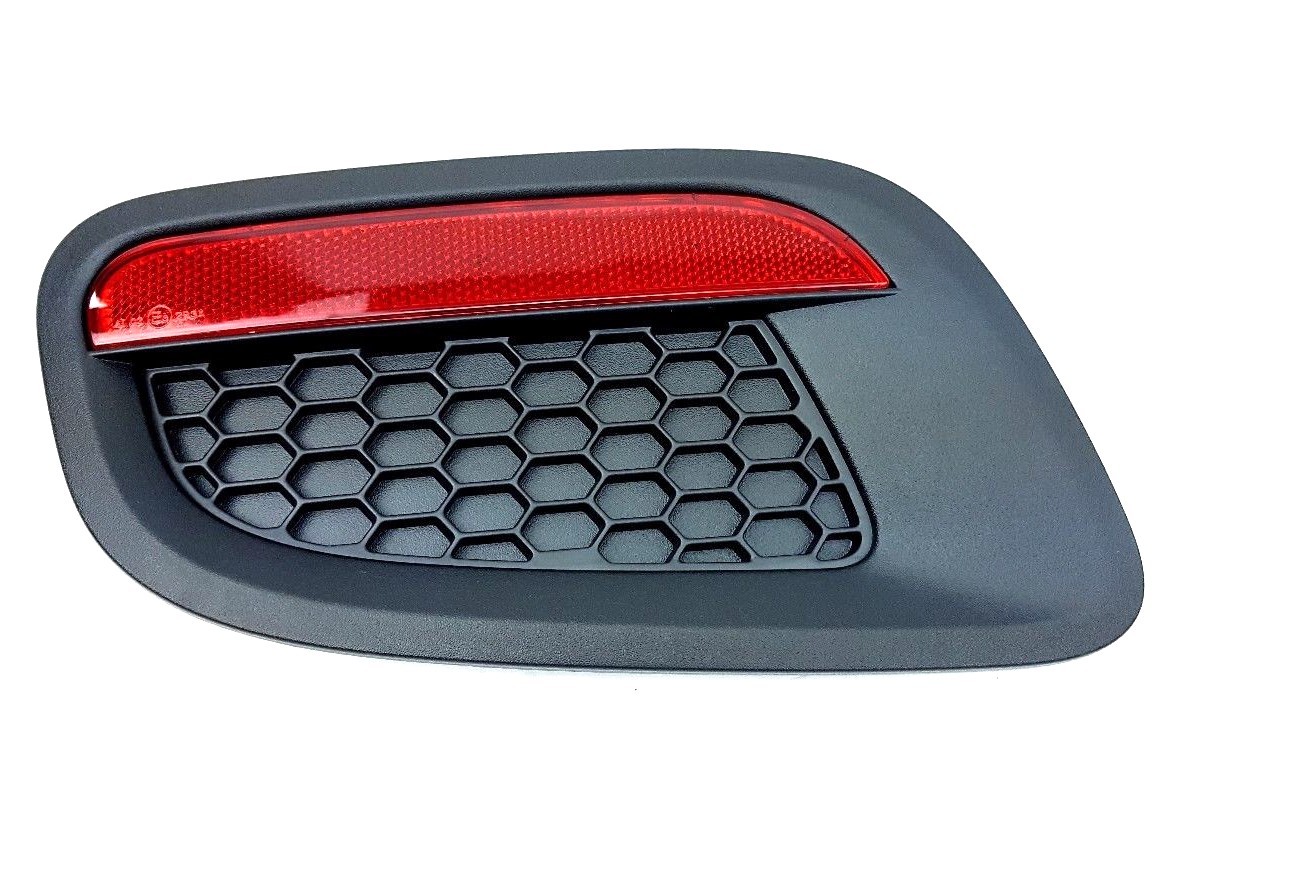 Fiat 500 S Nearside Left Rear Bumper trim & Reflector New & Genuine