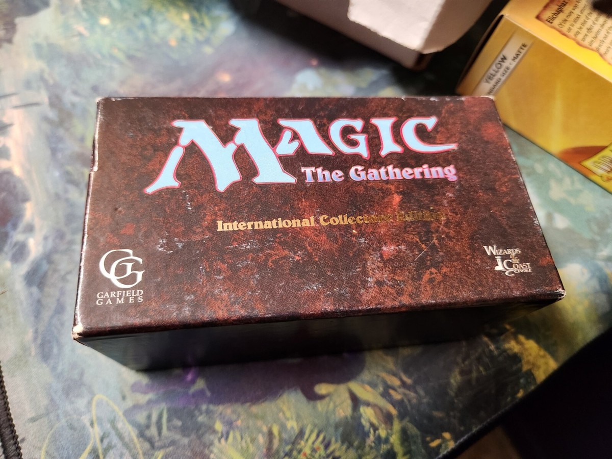 Magic The Gathering 1993 International Collectors' Edition Box