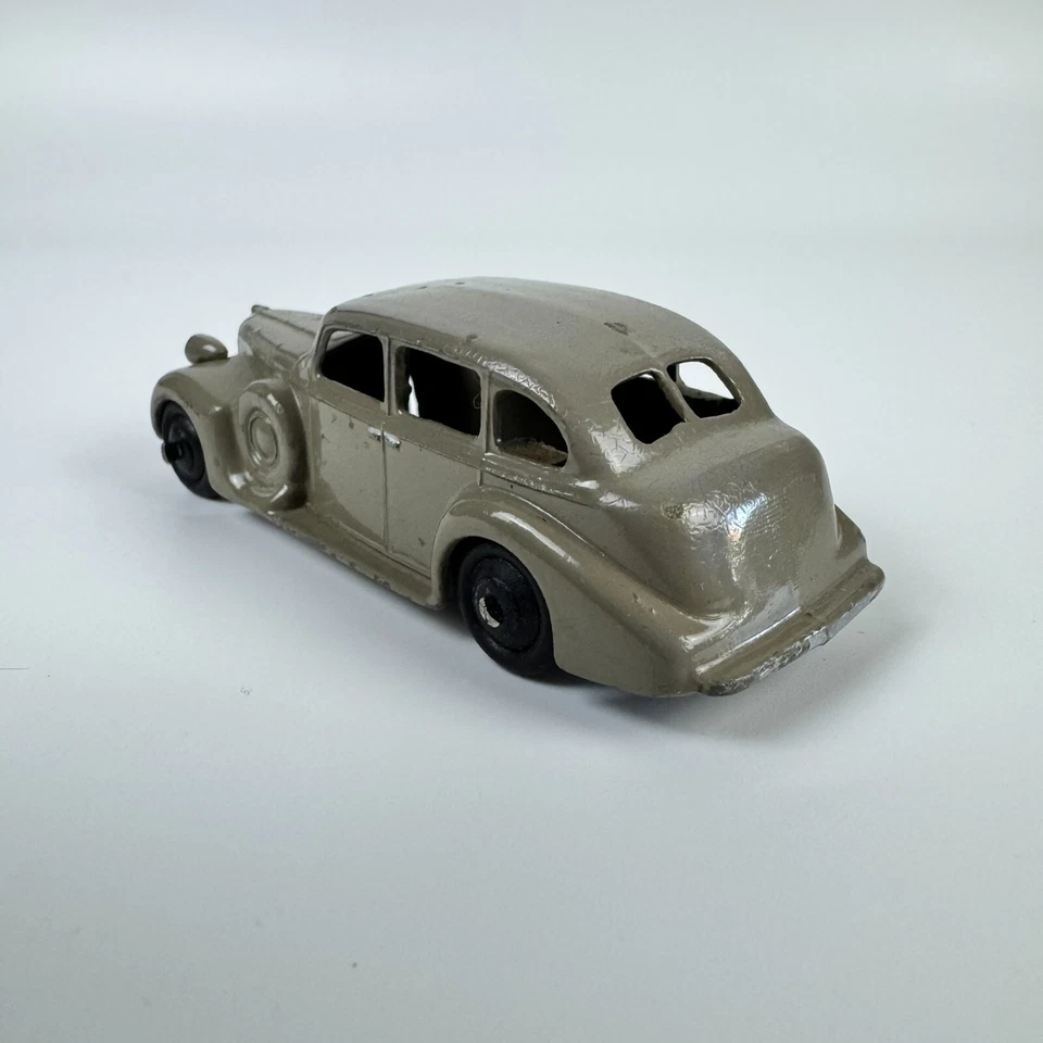 Dinky 39D Buick Viceroy Salón cervatillo - bueno sin caja Foto 3 de 4