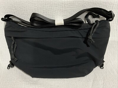 New THE NORTH FACE W NEVER STOP CROSSBODY BLACK NN2PQ84A