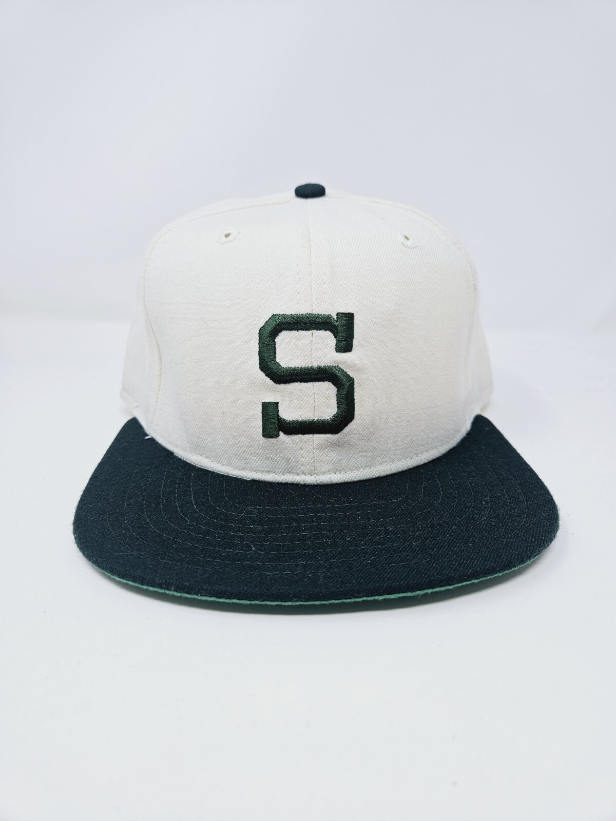 Vintage NCAA Michigan State Spartans New Era Green Fitted Hat Size 7 USA Made